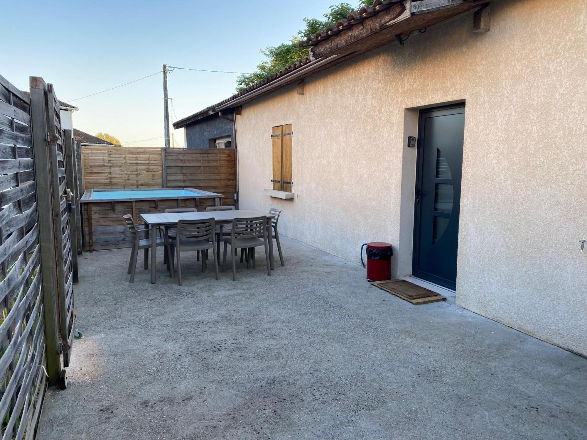 Maison Des Romains Villeneuve-sur-Lot Bagian luar foto